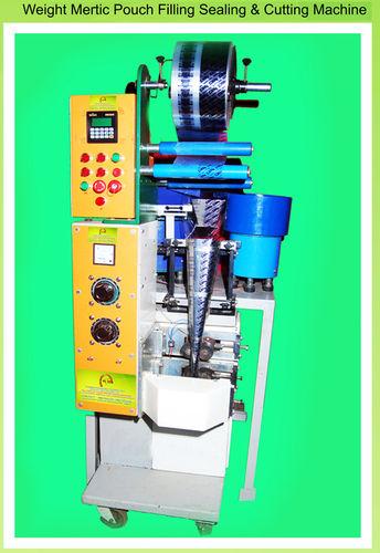 Ss Or Ms Standard Powder Coating Weight Metric Pouch Filling Sealing And Cutting Machine