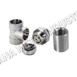 Round Nickel Alloy Pipe Tee Fittings