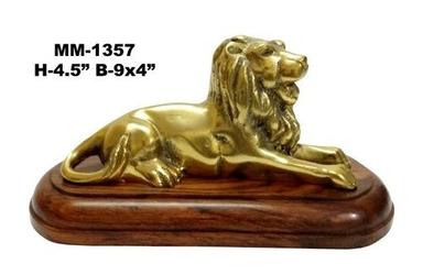 Brass Lion Sculpture With Wood Base Size: Height :4.5 Inch  B:9*4 Inch