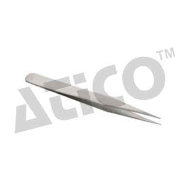 Forceps Application: Lab Equipment