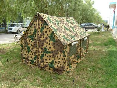 युगांडा सेना रेगिस्तान छलावरण सैन्य तम्बू