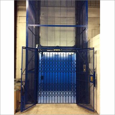 Collapsible Gate Goods Lift Load Capacity: 1 Tonne