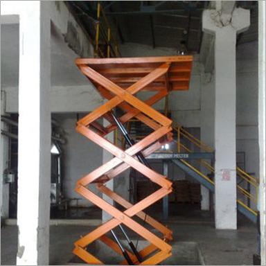  हाइड्रोलिक लिफ्ट टेबल लिफ्टिंग क्षमता: 40 लॉन्ग टन