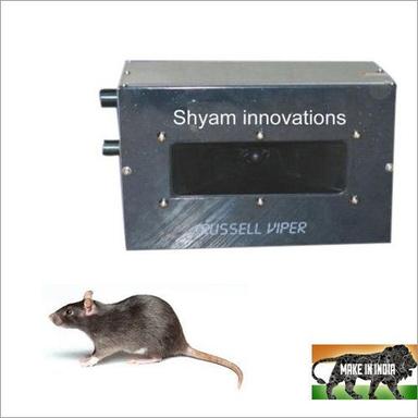 Solar Panel Urc20 Ultrasonic Rat Repellent System