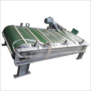 Over Band Magnetic Separator Application: Industrial