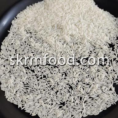 पारंपरिक कच्चा बासमती चावल टूटा हुआ (%): 1-2% अधिकतम। (वास्तव में शून्य) 