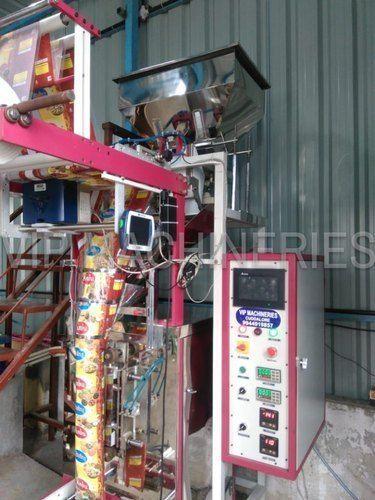 Automatic Pouch Packing Machine Capacity: 1 Ton/Day