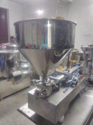 ICE CREAM FILLING MACHINE