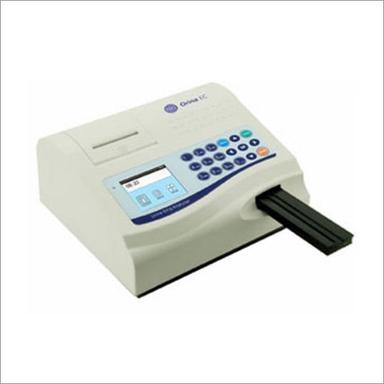 White Fully Automatic Urine Strip  Analyzer