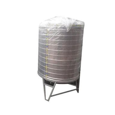 2000 Ltr Stainless Steel Water Storage Tank Grade: Commercial