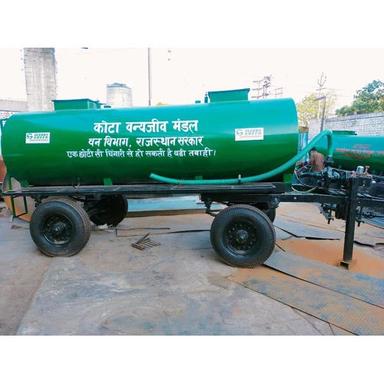 Green Tractor Water Tanker