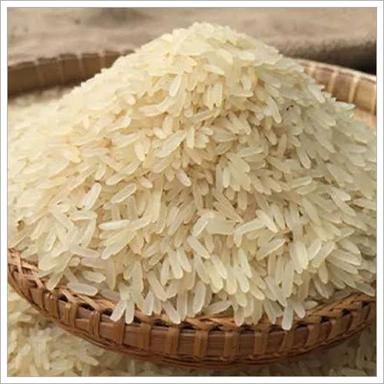  सफेद हल्का उबला हुआ चावल