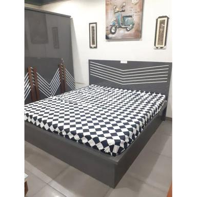 Black King Size Wooden Bed