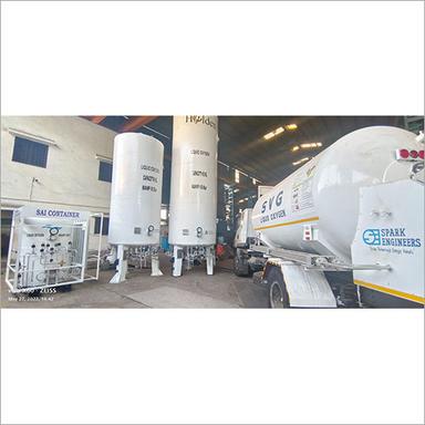 Cryogenic Vertical Storage Tank Application: Industrial