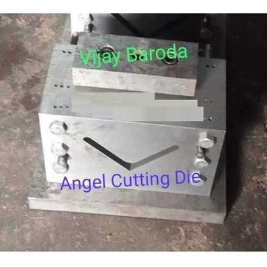 Angle Cutting Die