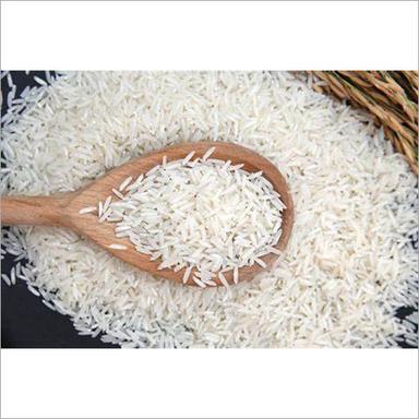 सफेद साबुत चावल