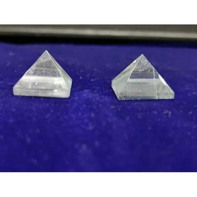 Crystal Quartz Pyramid Size: Different Available