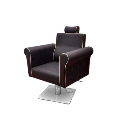 Soft 1.5Feet Black Salon Chair