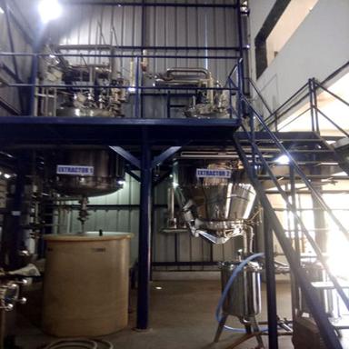 Semi-Automatic Industrial Herbal Extraction Plant