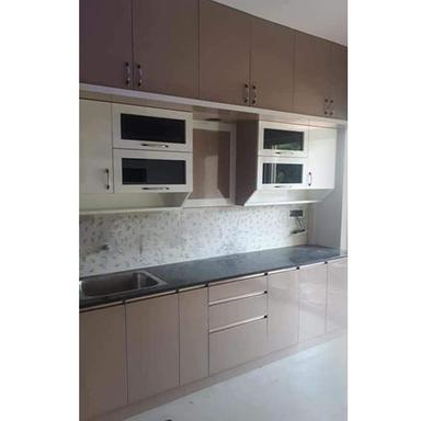 Easy To Clean Interior Modular Kitchen