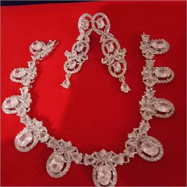 Silver Plated Bridal Jewelry Set Gender: Women