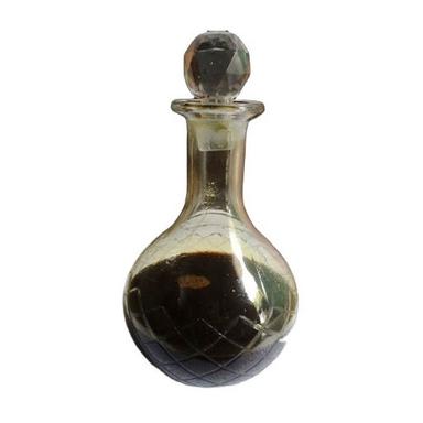 Natural Assam Oud Oil Age Group: Adults
