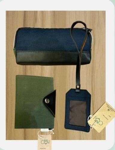 Plain On Corporate Gift Combo : Eyewear Case Luggage Tag And Passport Cover Combo