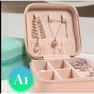 Peach Mini Jewellery Organizer