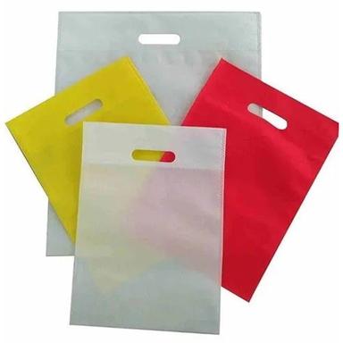 Plain Non Woven Bags Bag Size: Different Available