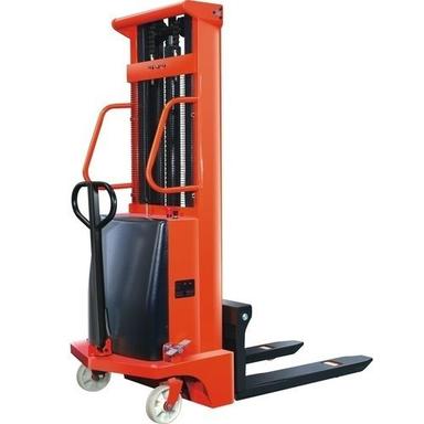 Easy To Operate Semi Electric Stackers