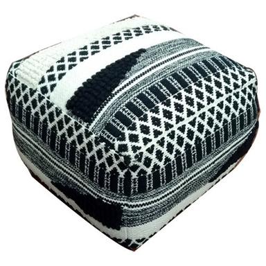 Multi Colur Hand Woven Pouf Application: Household