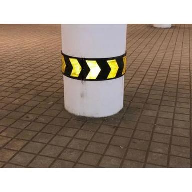 Black And Yellow Round Pillar Guard