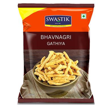 Bhavnagri Gathiya Namkeen Packaging Size: Various Size In Vaccum Pouch