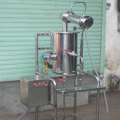 Manual Steel Distilled Water Plant