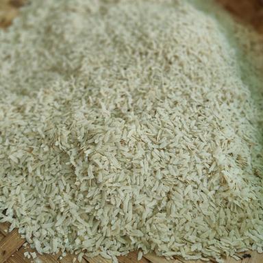 Long Grains Beaten Rice Grade: Multigrade