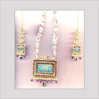 Designer Gemstone Necklace Set In Gold  Size: Various Sizes Are Available