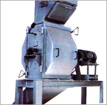 High Efficiency Full Circle Hammer Mill Poultry Machine
