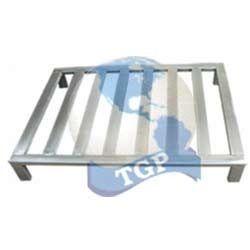 Industrial Steel Pallets Load Capacity: 100 To 500 Kg  Kilograms (Kg)