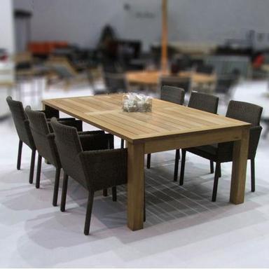 Dining Room Table Set Application: Part Inspection