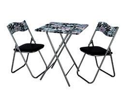 BOB Square Table With Folding Chairs