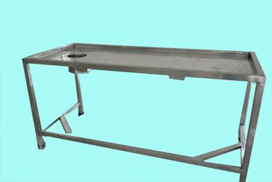 Soiled Plate Landing Table With Chute