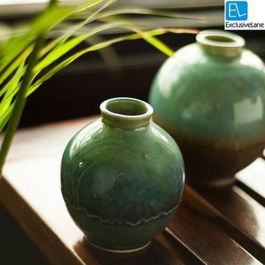 ExclusiveLane Handcrafted "Studio Pottery" Glazed Vase Set In Celadon Green