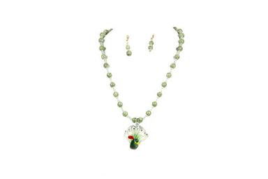 Mother of Pearl, Crystal Necklace Set