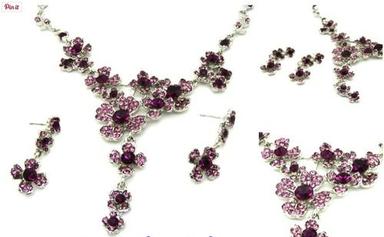 Flower Necklace Set - Purple