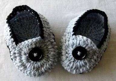 Hand Knitted Woolen Baby Booties