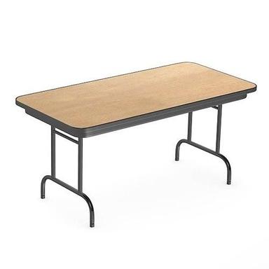 स्कूल टेबल