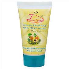 Mineral Scrub With Olives Apricot