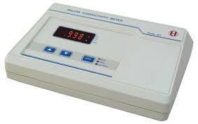 Spectrometer & Electrical Conductivity Meter