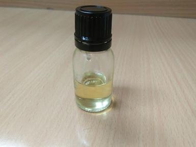 Natural Distilled Sandalwood Oil (Santalum Spicatum) Age Group: All Age Group