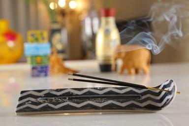 Blue Pottery Black And White Incense Stick Stand Length: 4  Centimeter (Cm)